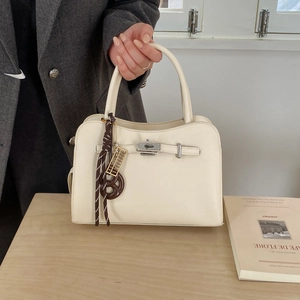 Women Litchi Pattern PU Leather Handbag Vintage Minimalist Crossbody Bag With Silver Metal Lock Fashion Daily Shoulder Bag