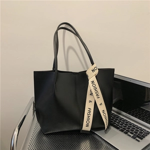 Women Large Capacity PU Leather Tote Bag Fashion Korean Minimalist Shoulder Bag With Letter Ribbon Decor For Daily Commute