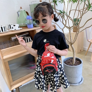 Sac de poitrine rouge pour enfants avec motifs dinosaures et sangle réglable