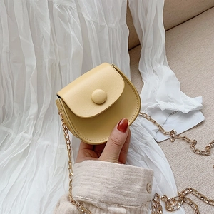 Little Girls Mini Round Saddle Shoulder Bag PU Leather Gold Metal Chain Strap Crossbody Coin Purse Solid Color Fashion Accessory