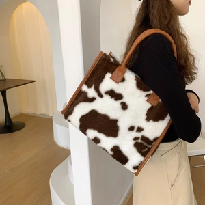 Borsa tote minimalista in pelliccia sintetica con motivo mucca marrone e bianco da donna