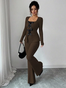 Damen Elegant Rippstrick Langarm Eckiger Ausschnitt Schleife Top Und Hohe Taille Micro Flare Hose Herbst Winter Outfits