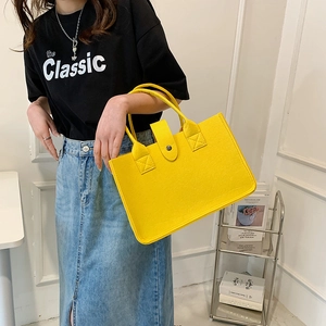 Simple Felt Tote Bag For Kids Large Capacity Solid Color Cute Handbag Portable Shopping Bag Children Shoulder Bag