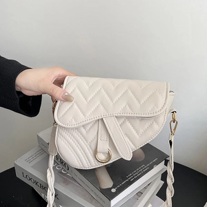 Fashion Quilted PU Leather Saddle Bag For Women Elegant Chevron Stitching Crossbody Bag With Braided Shoulder Strap