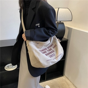 Women Large Capacity Canvas Shoulder Bag Trendy Letter Print Crossbody Bag Casual Street Trend Crescent Dumpling Satchel Bag