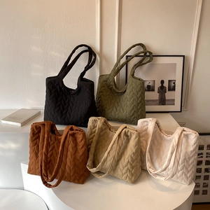 Women Casual Quilted Puffer Large Capacity Tote Bag Lightweight Oxford Cloth Shoulder Bag For Daily Travel Work Office