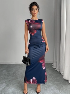 Floral print sleeveless long bodycon dress with elegant ruched details in dark blue