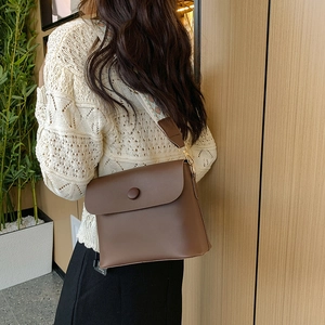 Women Niche Design PU Leather Crossbody Bag Fashion Casual Shoulder Bag With Bohemian Wide Woven Strap Square Handbag