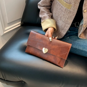 Pochette Enveloppe en Cuir PU Vintage pour Femme avec Boucle en Métal Cœur Sac à Main Carré Mode pour Fête et Quotidien