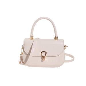 Elegante borsa bianca a tracolla con motivo coccodrillo e chiusura a ferro di cavallo