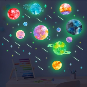 Stickers muraux système solaire phosphorescents avec planètes aquarelles pour chambre d'enfant