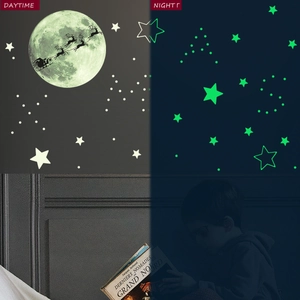 Adesivi murali Babbo Natale luna e stelle con effetto fluorescente realistico al buio