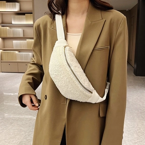 2025 Fashion white plush crossbody chest bag with gold zipper and wide strap for women