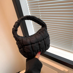 Women Quilted Cloud Bag Fashion Polyester Padded Underarm Bag For Casual Daily Use Street Style Small Handbag