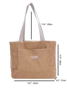 Grand sac fourre-tout en polaire marron avec anses grises et étiquette de mode