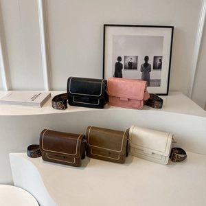 Minimalist vintage flap crossbody bags in five colors with jacquard wide straps