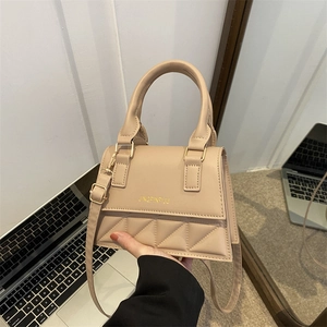 Women's Fashion PU Leather Mini Shoulder Bag Rhombic Quilted Small Square Handbag Crossbody Bag With Gold Magnetic Buckle