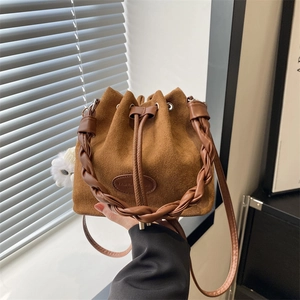 Sac Seau Femme Texture Daim PU Givré Poignée Tissée Cordon De Serrage Sac À Bandoulière Rétro Sac À Main Mode