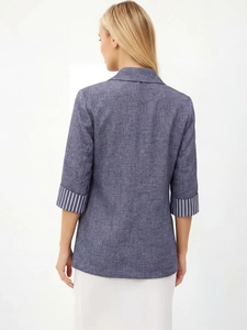 Veste blazer femme bleu foncé avec manches trois-quarts et revers rayés aux poignets