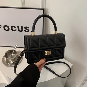 Women Quilted Crossbody Bag PU Leather Geometric Small Square Bag With Woven Handle Fashion Shoulder Handbag For Daily Casual Use