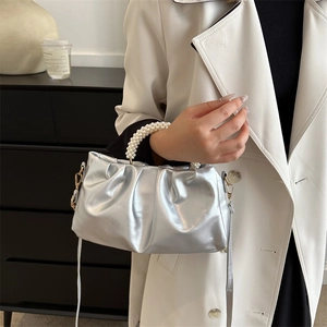 Ruched Pleated Cloud Handbag With Faux Artificial Pearl Handle PU Leather Shoulder Crossbody Bag For Women Trendy Chic Elegant
