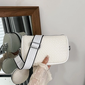 Fashion Woven PU Leather Dumpling Bag For Women Small Shoulder Crossbody Bag With Mini Round Pouch And Wide Strap