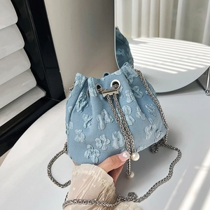 Sac Seau Femme Avec Texture Florale 3D Pendentif Künstliche Perle Chaîne Métallique Cordon Sac À Épaule Bandoulière Mode