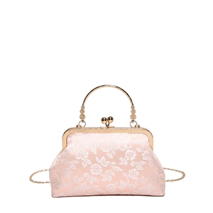 Sac à main élégant brodé de fleurs roses avec cadre doré et bandoulière chaîne