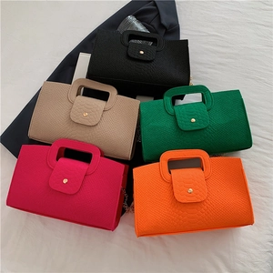 Chic croc-embossed handbags in five colors with metal chain straps and hollow handles