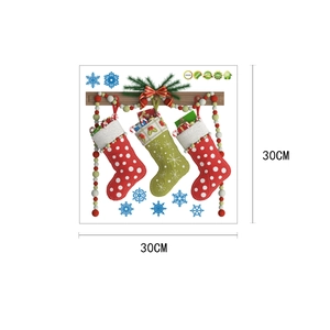 Lot de stickers muraux PVC 30x30cm avec chaussettes de Noël, pins et flocons de neige