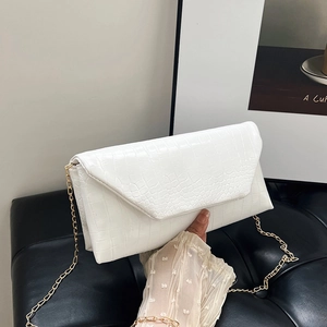 Fashion Crocodile Pattern PU Leather Envelope Shoulder Bag For Women Modern Chain Crossbody Bag Party Clutch Handbag