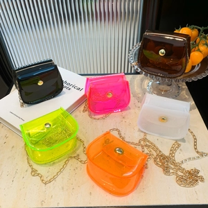 Mode Femmes Mini PVC Transparent Jelly Sac à Épaule Bandoulière en Chaîne Métallique Style Dopamine Petit Sac pour Fête Quotidien
