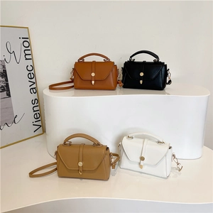 Minimalist square crossbody bags for women in four elegant colors with metal buckle accent
