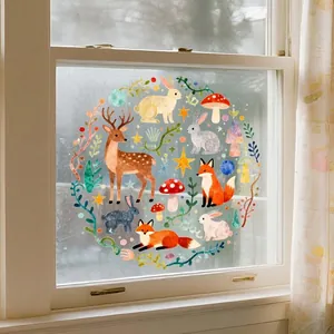 Raamsticker met bosdieren in aquarelstijl voor glasdecoratie in huis en kamer
