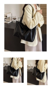 Black large capacity tote bag with matte PU leather for daily commuting style