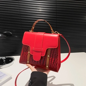 Women Fashion Crocodile Pattern Splicing Shoulder Bag Vintage PU Leather Handbag With Gold Rivets Square Crossbody Bag