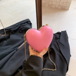 Borsa a Tracolla a Forma di Cuore alla Moda di Lusso per Donna in Pelle PU Mini Borsetta da Sera per Feste con Catena in Metallo Dorato