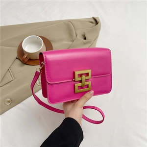 Petit Sac Carré en Cuir PU pour Femmes Avec Boucle Géométrique Dorée Couleur Unie Sac à Épaule Bandoulière Quotidien