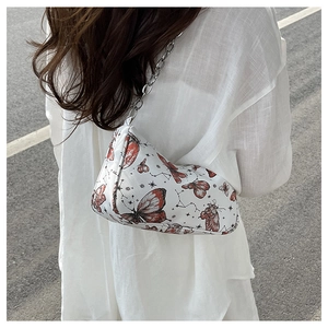 Sac à bandoulière blanc chic avec motif papillon rouge-brun et chaîne argentée
