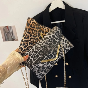 Women Fashion Leopard Print Envelope Clutch Bag PU Leather Gold V Metal Trim Chain Shoulder Crossbody Bag For Daily