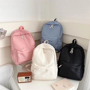 Zaino scolastico minimalista in rosa, blu, bianco e nero con tessuto in nylon durevole