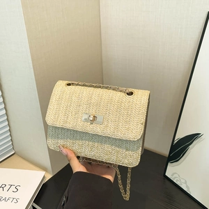 Women Fashion Woven Shoulder Bag Simple Small Square Crossbody Bag With Metal Chain Strap And Twist Lock Closure