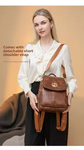 Zaino in pelle marrone retrò con tracolla staccabile per uno stile versatile