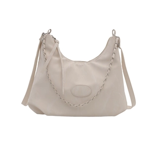 Bolso hobo minimalista beige 2025 con correa de cadena y diseño de gran capacidad