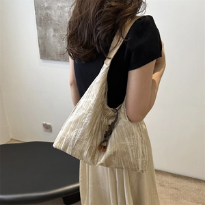 Nouveau Sac Cabas Plissé Style Chinois Texture Velours Nylon Grande Capacité Quotidien Décontracté Travail Vintage Bambou Femme