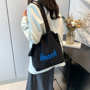 Große Kapazität Tragetasche Für Damen Canvas Strand Buchstaben Druck Lässige Umhängetasche Mode Kordelzug Tasche