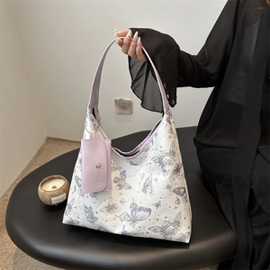 Large Capacity Butterfly Printed PU Leather Tote Bag And Hanging Pouch For Women Fashion Casual Shoulder Bag Commuting