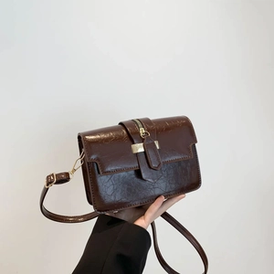 Fashion PU Leather Crossbody Bag For Women Minimalist Small Square Shoulder Bag With Metal Buckle Daily Matching Handbag