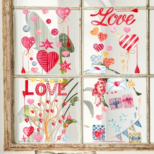 Detail van aquarel Valentijnstickers met harten en brieven op een houten raamkozijn