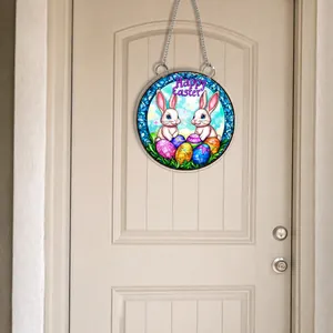 Rundes Osterhasen Türschild mit Happy Easter Gruß im Buntglas-Stil für die Haustür